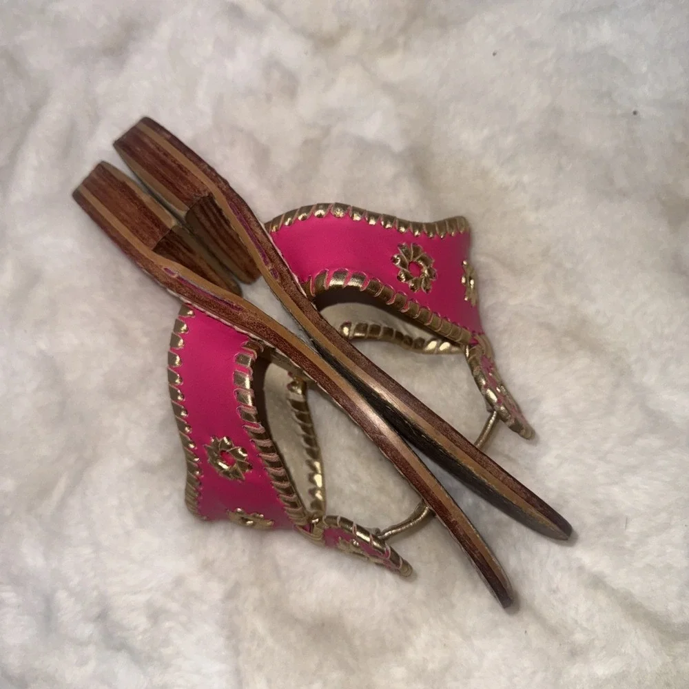 Jack Rogers Pink Gold‎ Leather Preppy Medallion Old Money Sandals Womens Size 5m